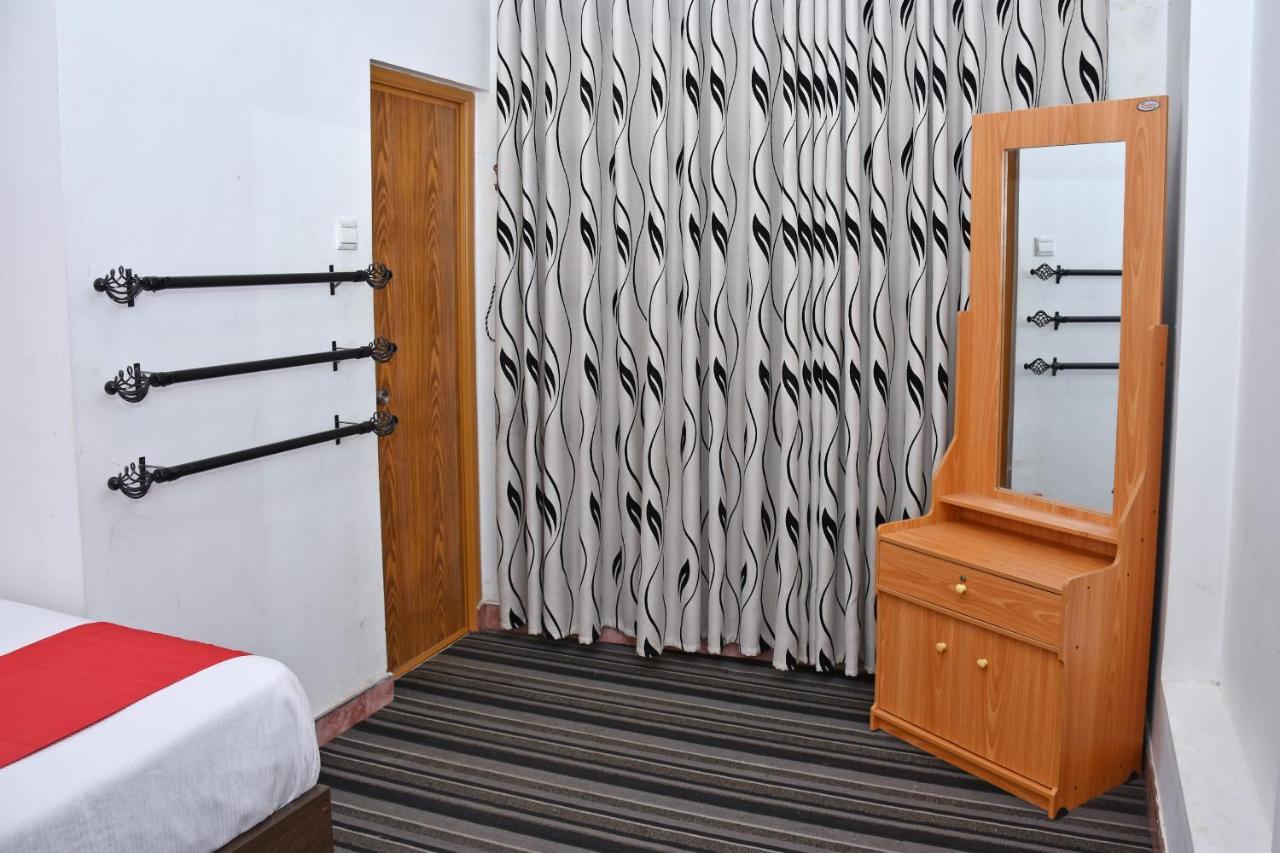 Roshan Guest House Нувара-Элия Экстерьер фото